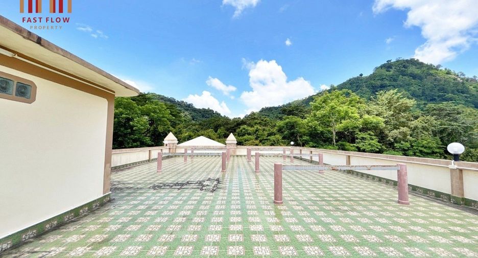 Продажа 5 спальни дом в Mueang Nakhon Nayok, Накхоннайок