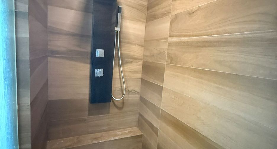 For sale 1 bed condo in Bang Saray, Pattaya