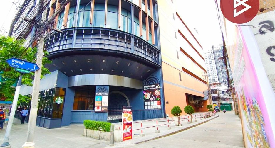 For sale 2 ベッドルーム retail Space in Khlong San, Bangkok