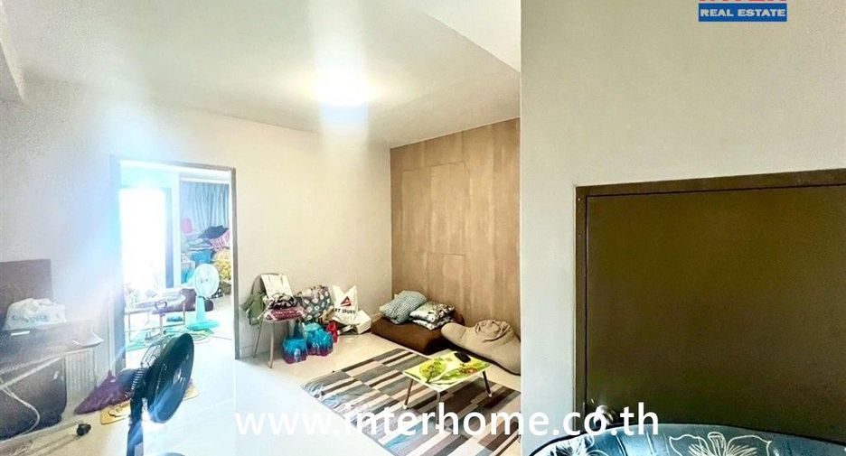 出售 4 卧室 商业空间 在 Thon Buri, 曼谷