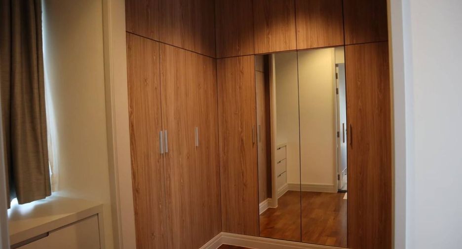Wohnung zur Miete mit 3 Zimmer in Pathum Wan, Bangkok