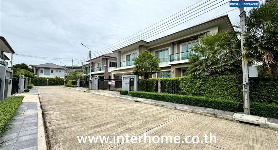 For sale 4 bedrooms house in Pak Kret, Nonthaburi
