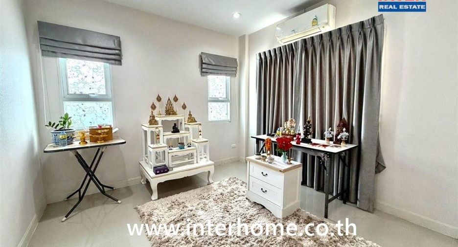 For sale 3 ベッドルーム house in Saphan Sung, Bangkok