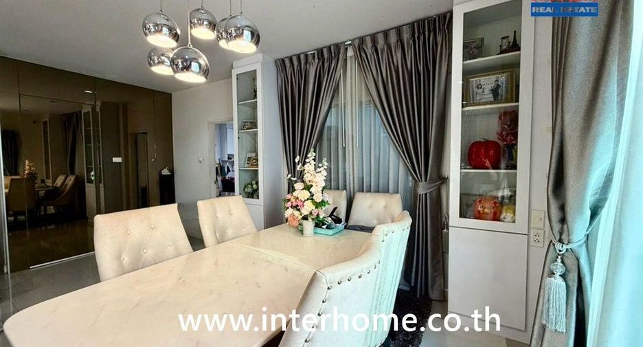 For sale 3 ベッドルーム house in Saphan Sung, Bangkok