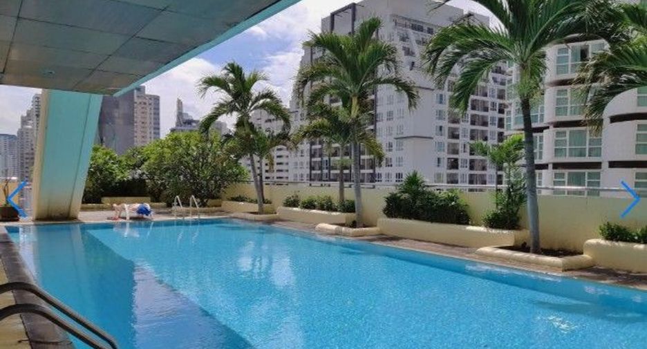 For rent 3 bedrooms condo in Watthana, Bangkok