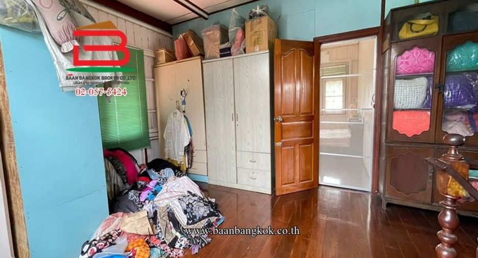 For sale 2 ベッドルーム house in Phra Samut Chedi, Samut Prakan