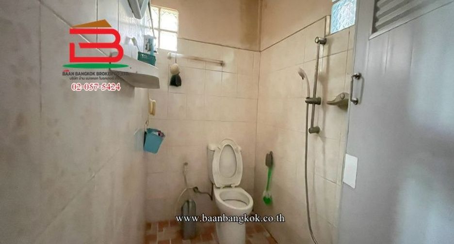 For sale 2 ベッドルーム house in Phra Samut Chedi, Samut Prakan