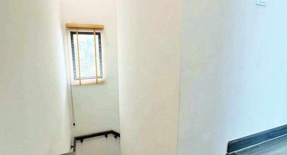 For sale 2 bedrooms townhouse in Bang Phli, Samut Prakan