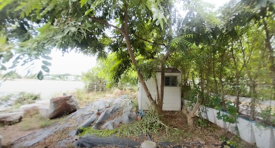 Haus zum Kauf mit 1 Zimmer in Mueang Nakhon Pathom, Nakhon Pathom