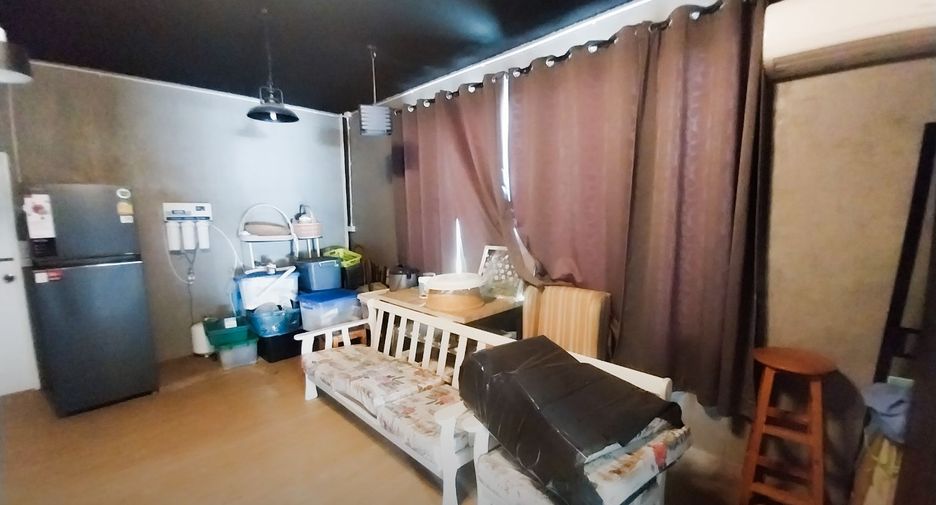 Haus zum Kauf mit 1 Zimmer in Mueang Nakhon Pathom, Nakhon Pathom