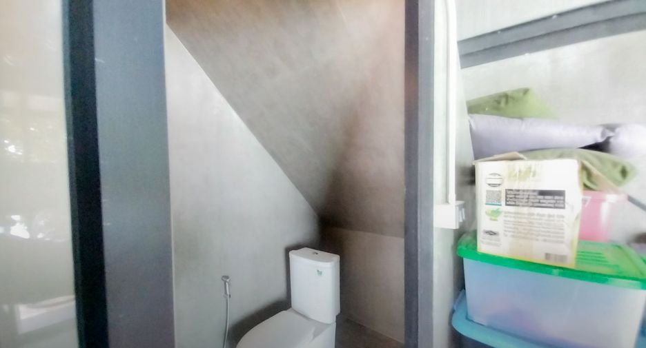 Haus zum Kauf mit 1 Zimmer in Mueang Nakhon Pathom, Nakhon Pathom