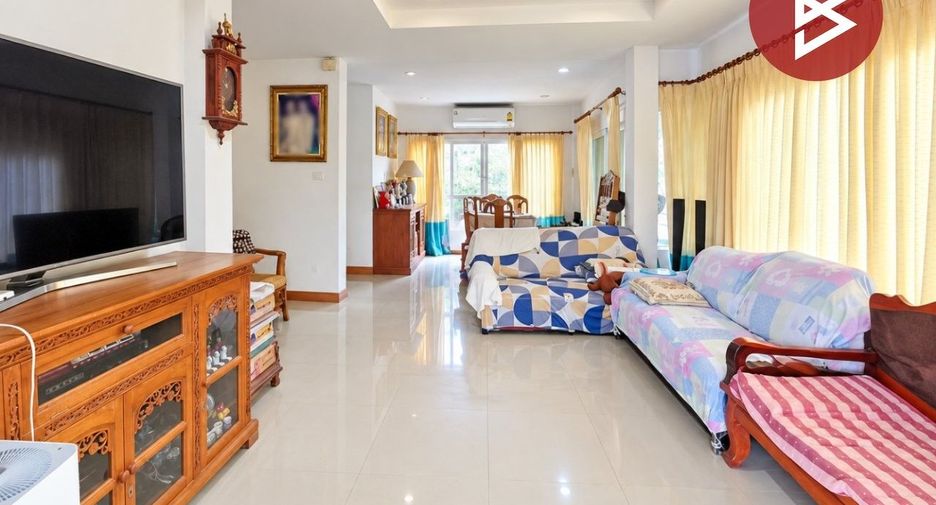 Haus zum Kauf mit 4 Zimmer in Nong Chok, Bangkok