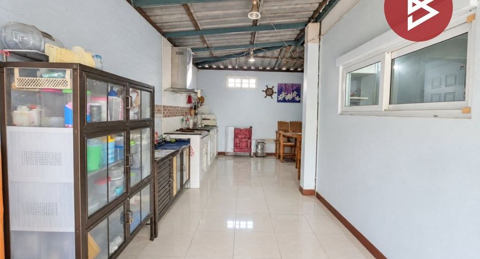 Haus zum Kauf mit 4 Zimmer in Nong Chok, Bangkok
