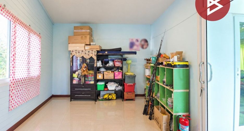 Haus zum Kauf mit 4 Zimmer in Nong Chok, Bangkok