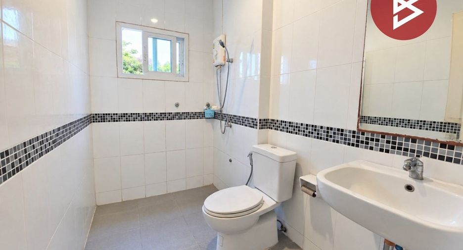Haus zum Kauf mit 4 Zimmer in Nong Chok, Bangkok