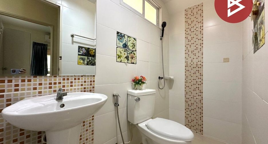 À vendre 4 chambres maison de ville à Mueang Samut Sakhon, Samut Sakhon