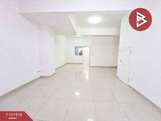 For sale 3 bedrooms townhouse in Phan Thong, Chonburi
