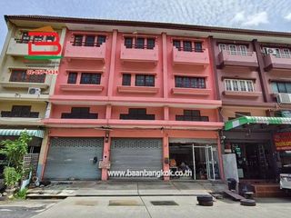 出售 6 卧室 商业空间 在 Lam Luk Ka, Pathum Thani