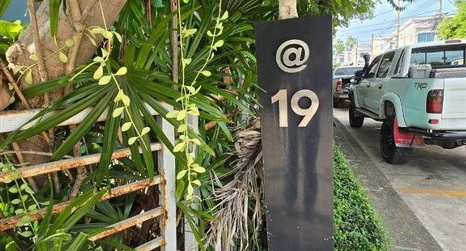 For sale 3 bedrooms townhouse in Bang Phli, Samut Prakan