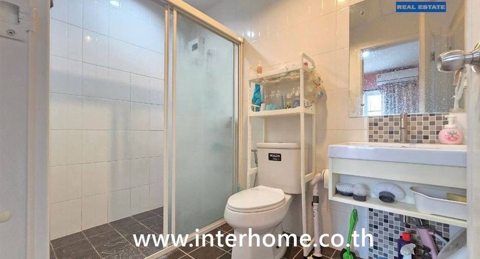 For sale 3 bedrooms townhouse in Bang Phli, Samut Prakan