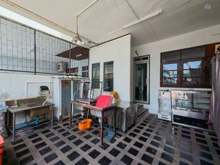 For sale 3 ベッドルーム townhouse in Wang Thonglang, Bangkok