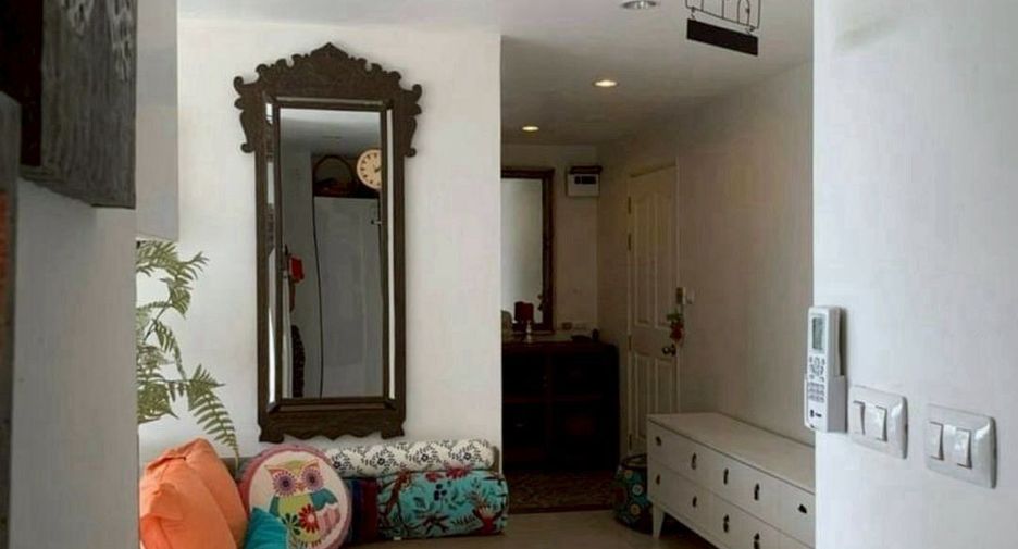 For rent 2 bedrooms condo in Bang Na, Bangkok