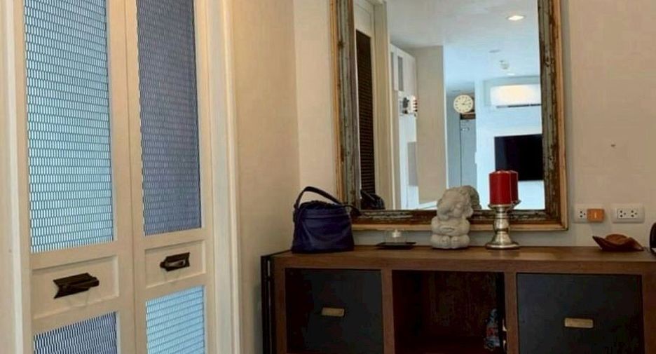 For rent 2 bedrooms condo in Bang Na, Bangkok