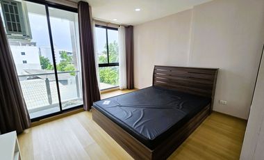 Wohnung zur Miete mit 1 Zimmer in Phasi Charoen, Bangkok
