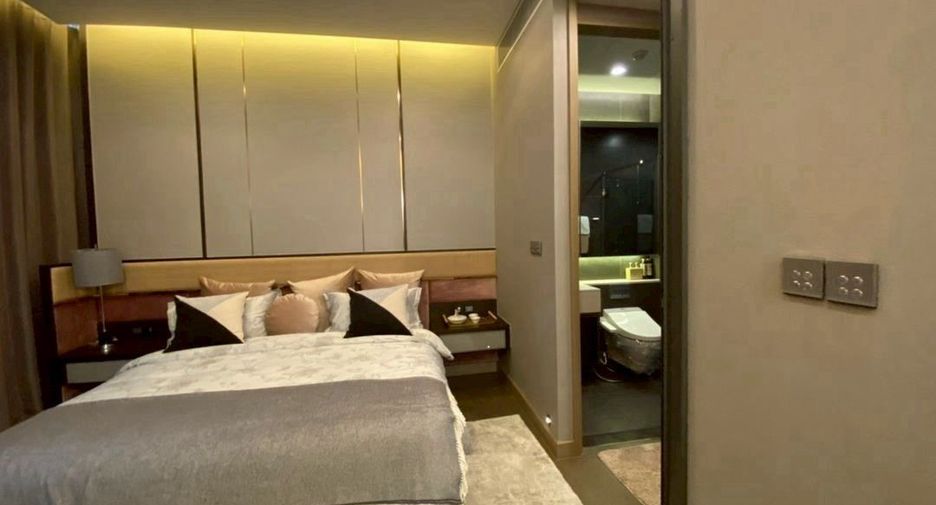 For rent and for sale 1 bed condo in Watthana, Bangkok