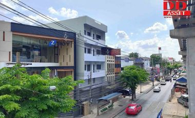 ขาย พื้นที่ค้าปลีก ใน บางกะปิ, กรุงเทพฯ
