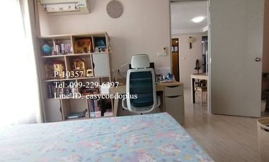 For sale 2 bedrooms condo in Huai Khwang, Bangkok