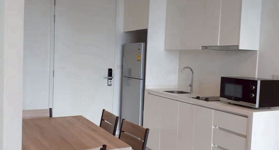 For rent and for sale 1 bed condo in Sathon, Bangkok