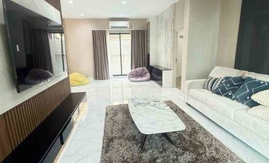 ให้เช่า และ ขาย 4 ห้องนอน บ้านเดี่ยว ใน ประเวศ, กรุงเทพฯ