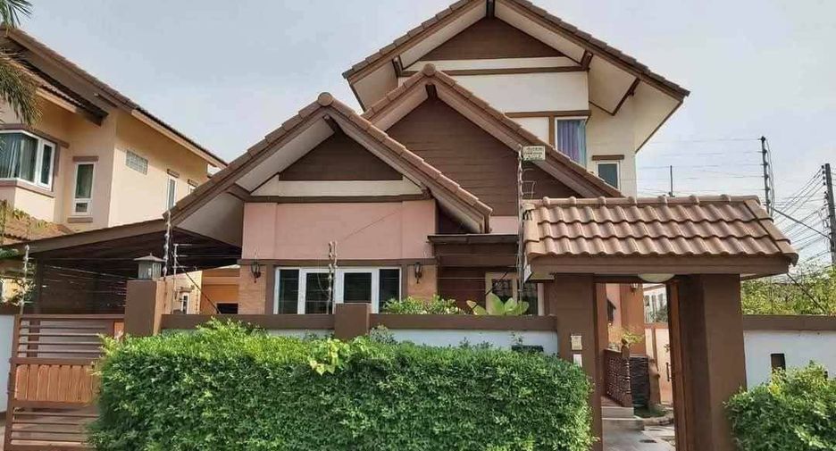 For rent 3 bedrooms house in Bang Lamung, Chonburi