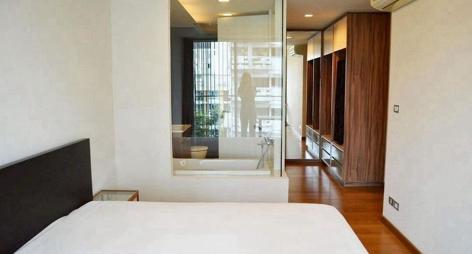 À louer 2 chambres condo à Watthana, Bangkok