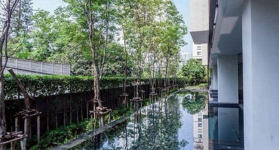 À louer 2 chambres condo à Watthana, Bangkok
