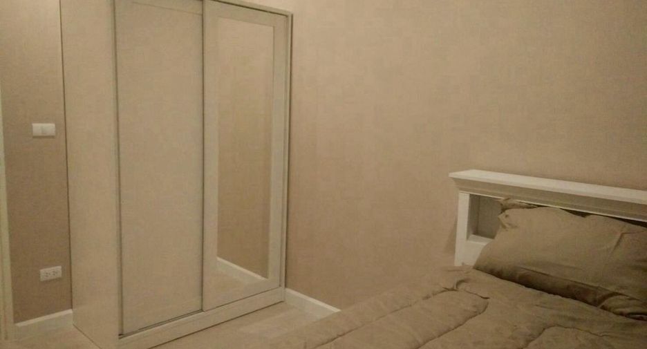 For rent 2 ベッドルーム condo in Watthana, Bangkok