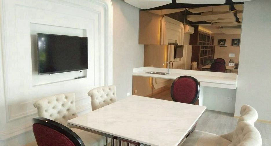 For rent 2 ベッドルーム condo in Watthana, Bangkok