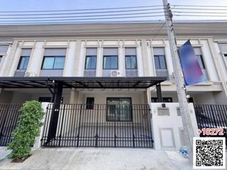 For rent 3 ベッドルーム townhouse in Lat Krabang, Bangkok