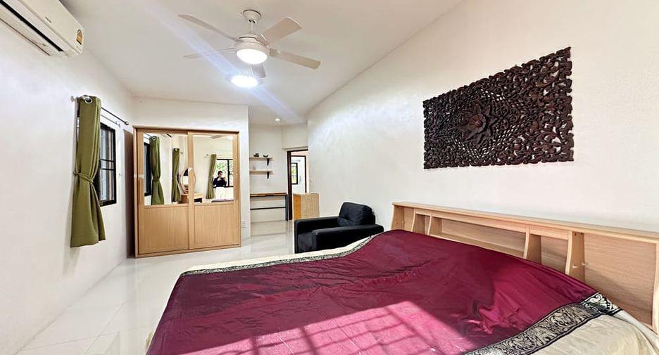 For rent 3 bedrooms house in Bang Lamung, Chonburi