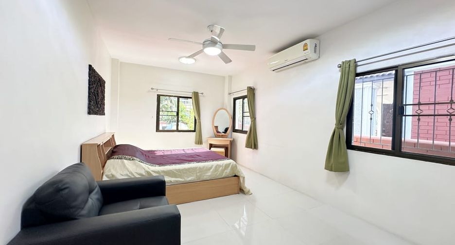 For rent 3 bedrooms house in Bang Lamung, Chonburi