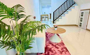 Reihenhaus zum Kauf mit 2 Zimmer in Sai Mai, Bangkok