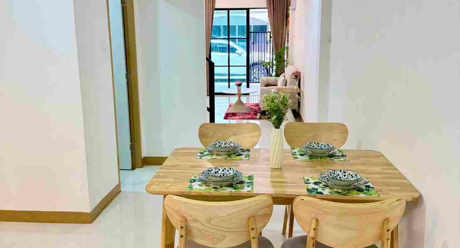 À vendre 2 chambres maison de ville à Sai Mai, Bangkok