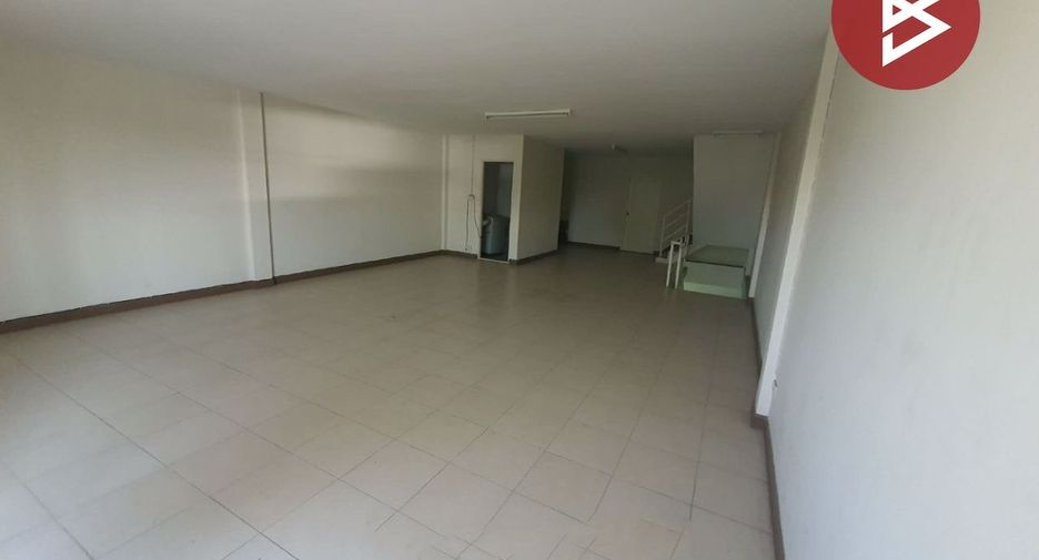 出售 4 卧室 商业空间 在 Bang Phli, Samut Prakan