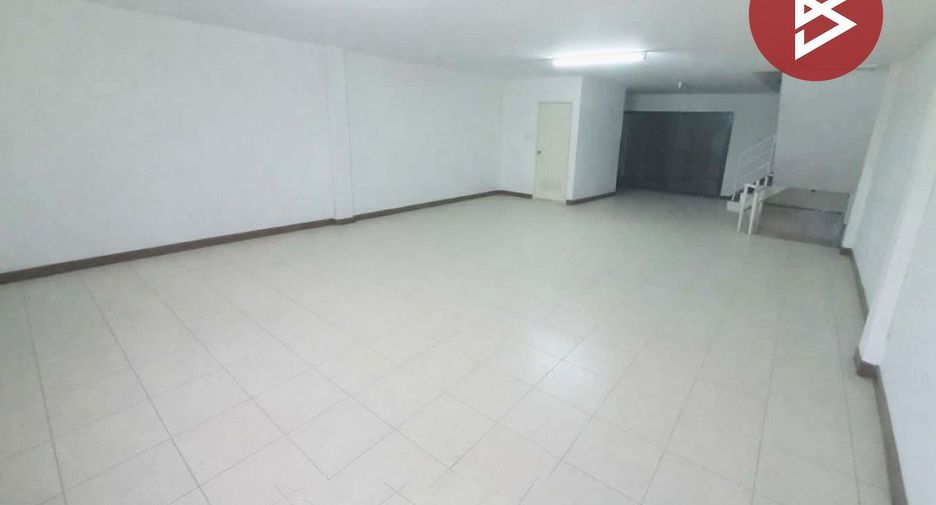 出售 4 卧室 商业空间 在 Bang Phli, Samut Prakan