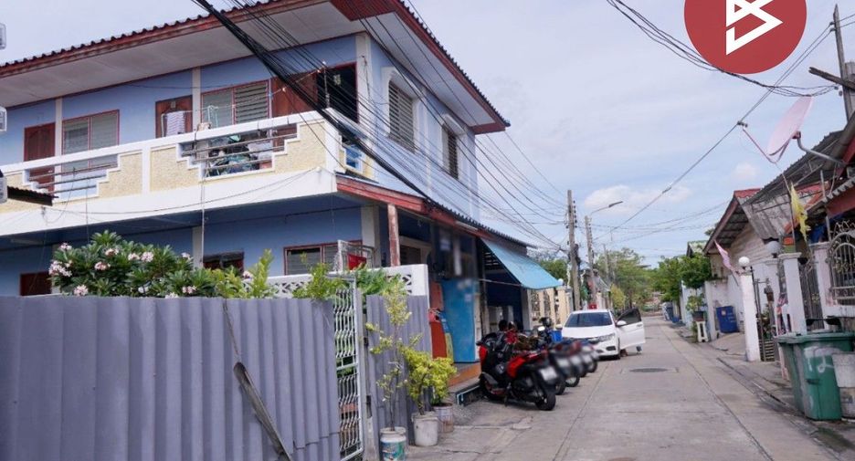 Продажа 12 спальни отель в Mueang Samut Prakan, Самутпракан