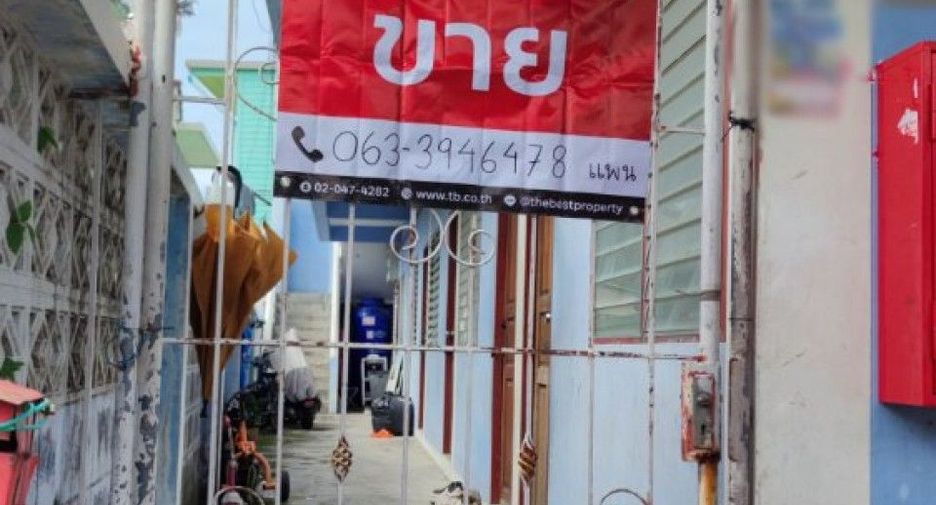 Продажа 12 спальни отель в Mueang Samut Prakan, Самутпракан