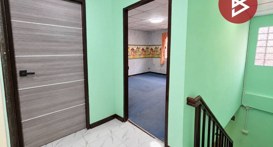 À louer et à vendre 2 chambres maison de ville à Bang Bua Thong, Nonthaburi