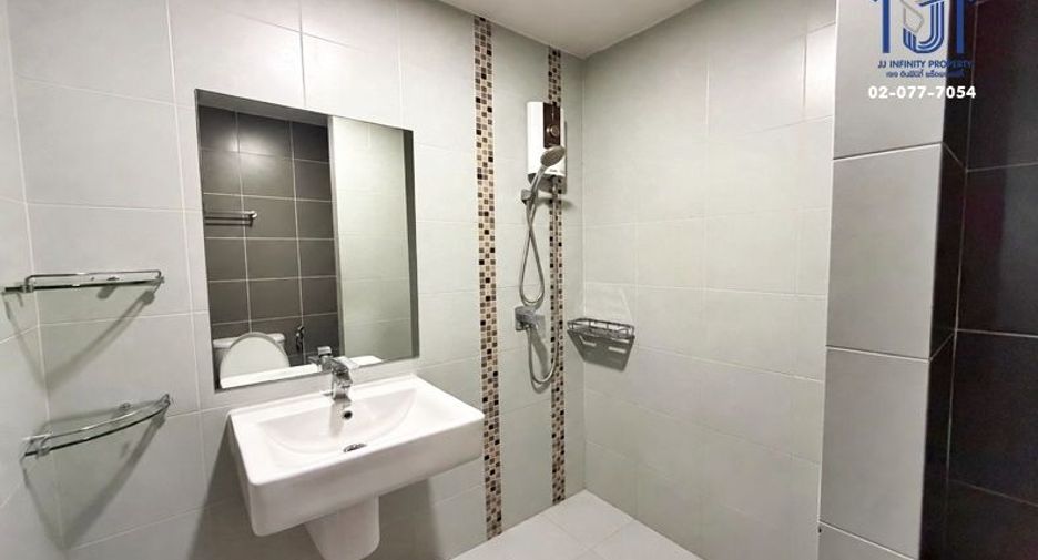 Продажа 1 кровать кондо в Khlong Luang, Патумтани