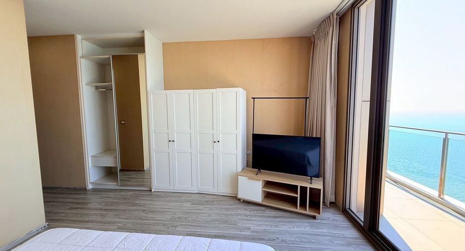 À louer 3 chambres condo à Bang Lamung, Chonburi